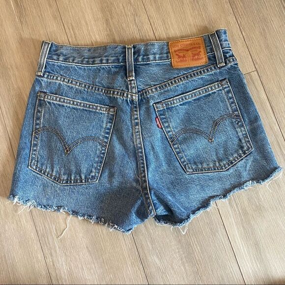 Levi buttonfly shorts 26 - Picture 5 of 5